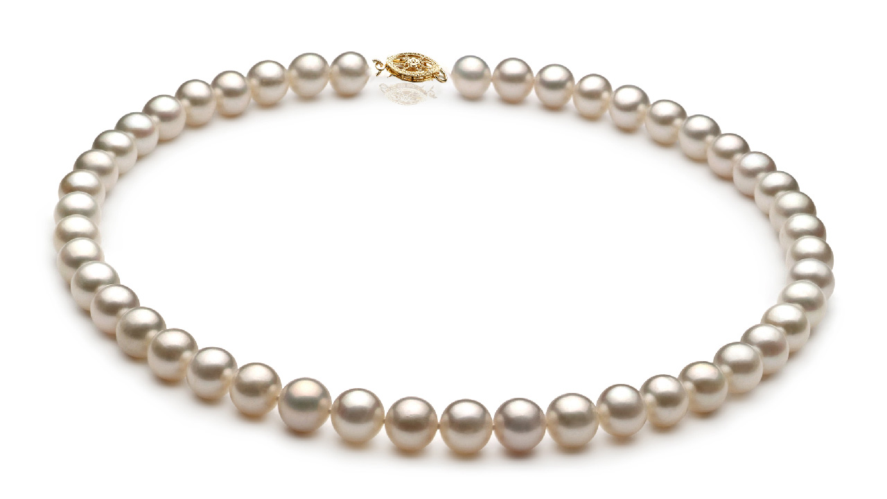 White Pearl Necklaces